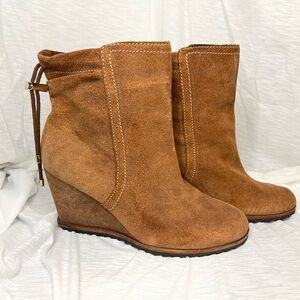 Dr Scholls Tan Suede Wedge Boots